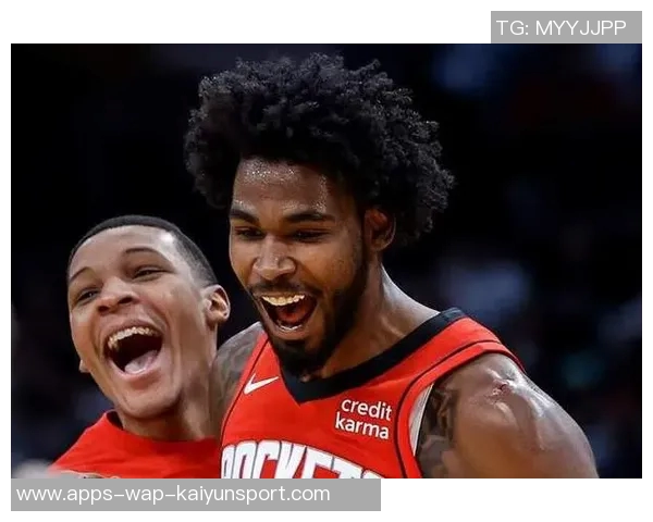 伊森称赞狄龙智谋出众自己将努力向其学习提升球技 伊森称赞狄龙智谋出众自己将努力向其学习提升球技