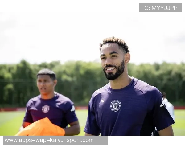 拉斐尔谈库尼亚状态不佳强调阿莫林及全队需共同提升 拉斐尔谈库尼亚状态不佳强调阿莫林及全队需共同提升