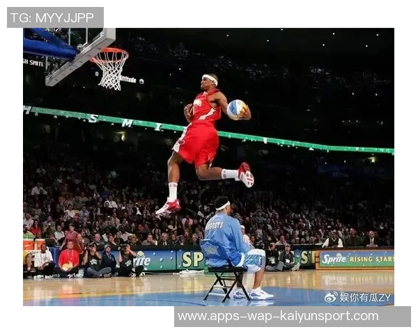 约什阿奇姆彭分享詹姆斯训练习惯与库库幽默风采的趣闻故事