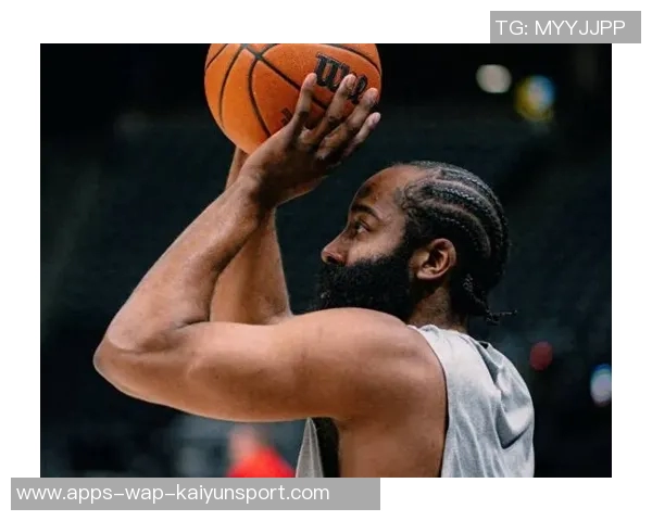 莱昂纳德状态低迷17投7中仅得18分5篮板正负值创赛季新低 莱昂纳德状态低迷17投7中仅得18分5篮板正负值创赛季新低