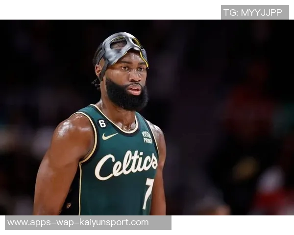 巴克利分享个人经历建议杰伦布朗面对秃头果断剃光保持自信