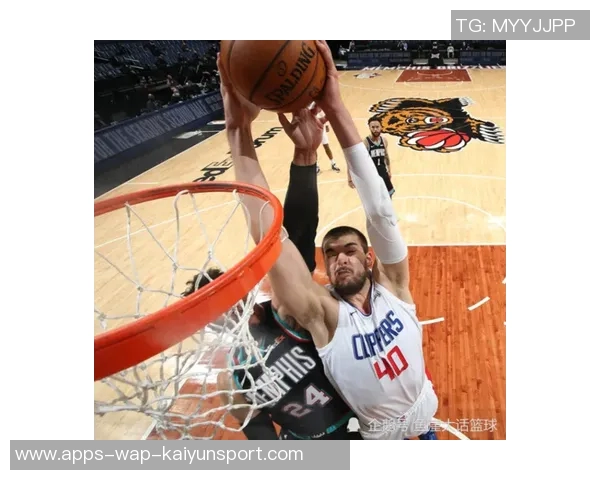 瓦兰替补表现不佳13分钟内5中3仅得6分并出现多次失误和犯规