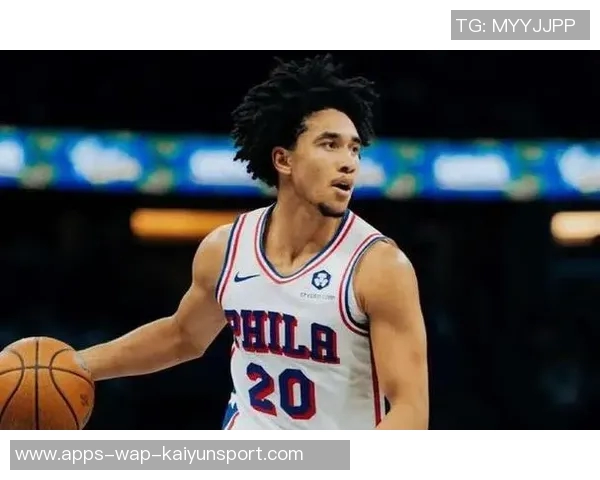 卡斯尔表现出色25分钟内高效砍下16分9助攻仅1次失误助力球队胜利