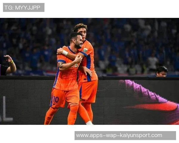 光速扳平瞬间浙江队洛佩斯失误助攻卡列洛进球战平泰山