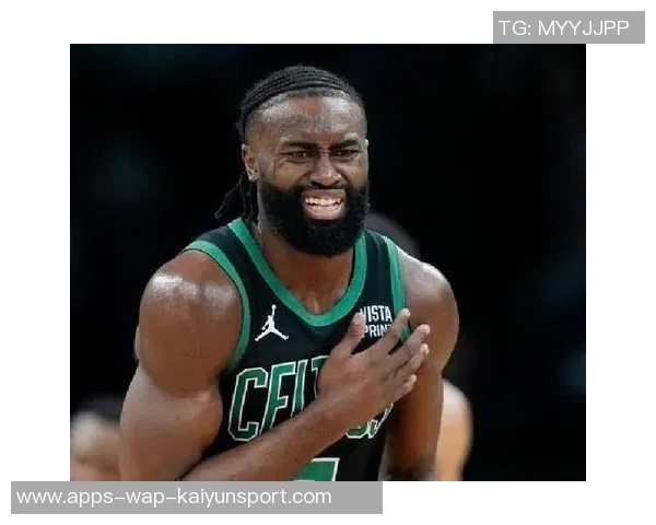 杰伦约历史仅六人达成三双成就欧洲三白神将双杀洛城双雄展现实力 杰伦约历史仅六人达成三双成就欧洲三白神将双杀洛城双雄展现实力