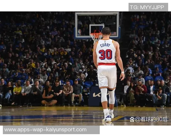 内线霸主科塔表现抢眼9投7中斩获17分4篮板2助攻1抢断4盖帽 内线霸主科塔表现抢眼9投7中斩获17分4篮板2助攻1抢断4盖帽